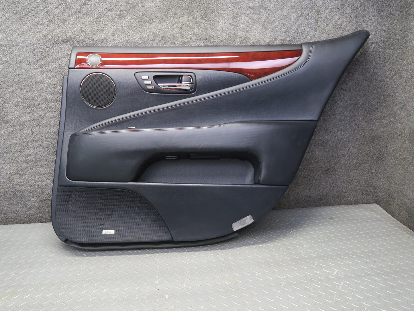 2008 Lexus UVF46L LS600HL Set of 2 Rear Left & Right Interior Door Panel OEM