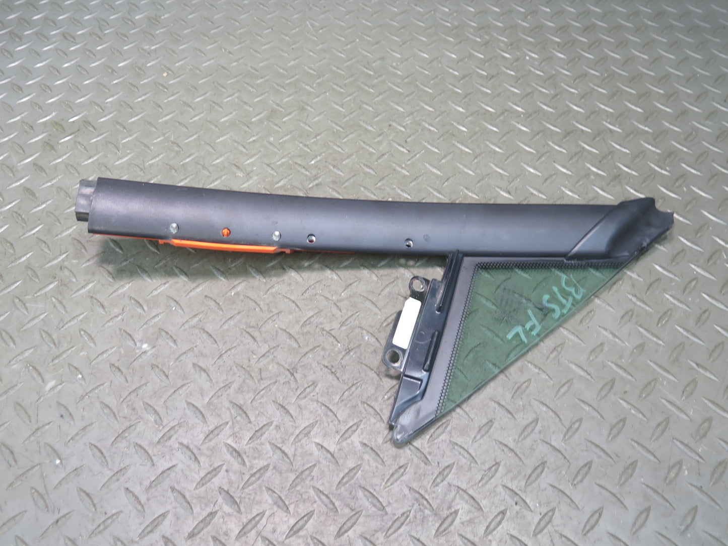 2016-2019 Tesla Model S 75D Front Left Side Door Window Corner Fixed Glass
