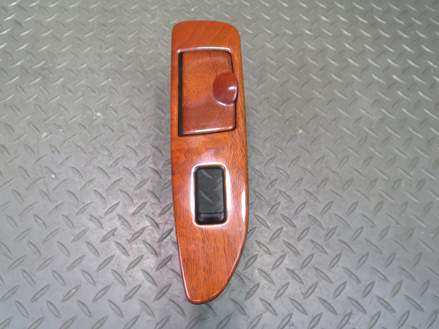 1998-2002 Lexus UZJ100L LX470 Rear Right Side Power Window Switch Panel Wood