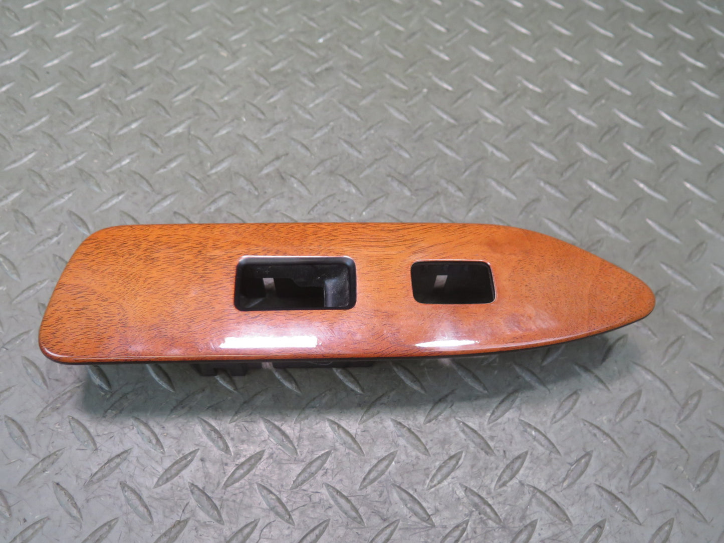 1998-2002 Lexus UZJ100L LX470 Front Right Side Power Window Switch Panel Wood