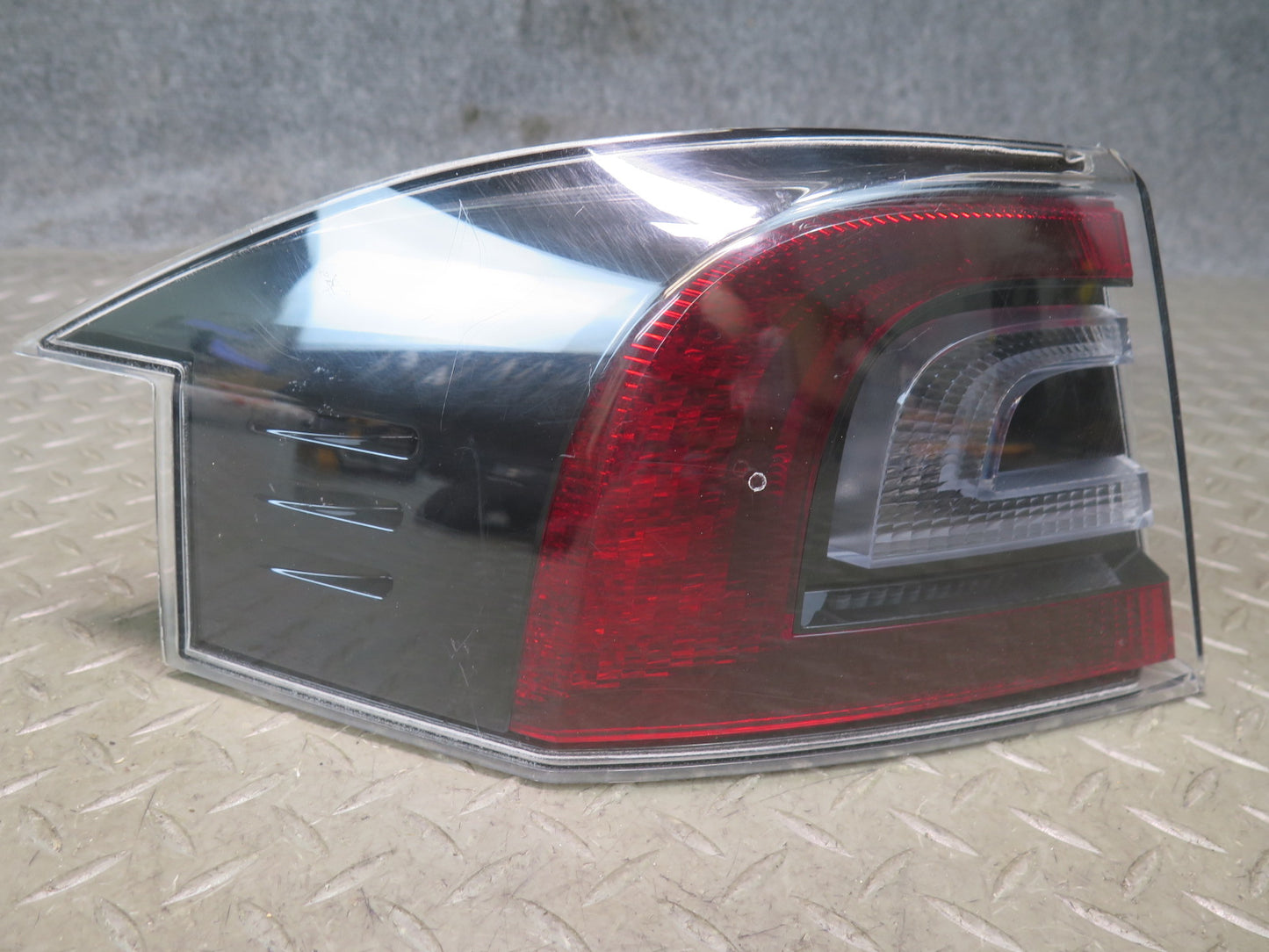 2016-2019 Tesla Model S 75D Rear Left Driver Side Outer Tail Light Lamp