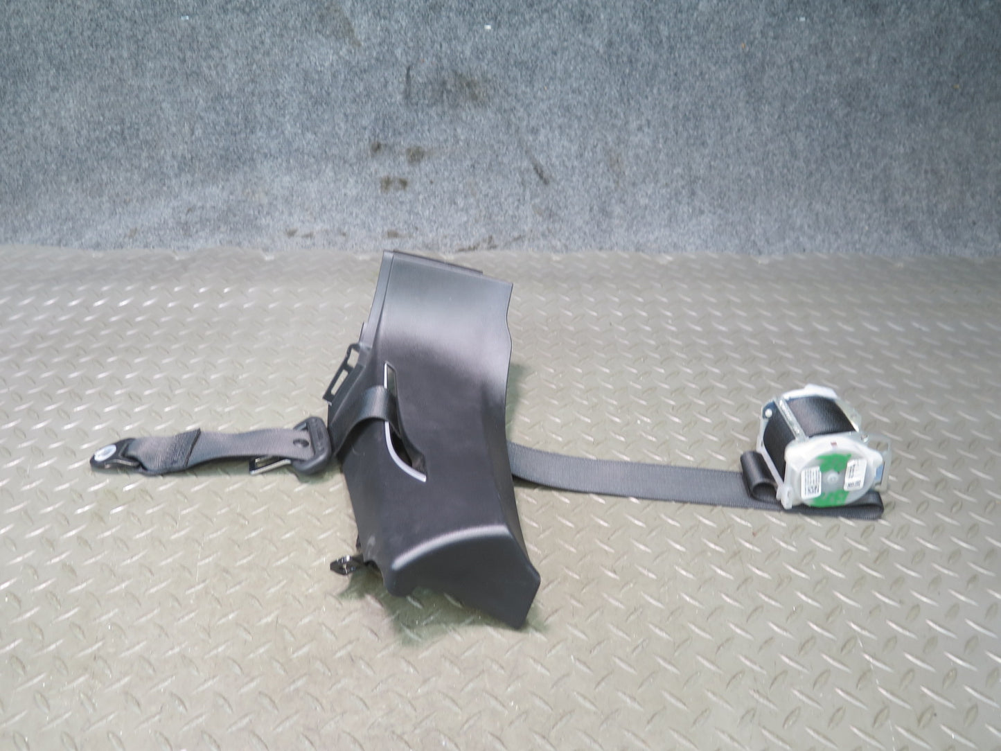16-19 TESLA MODEL S 75D SET OF 2 REAR RIGHT & LEFT SEATBELT RETRACTOR OEM