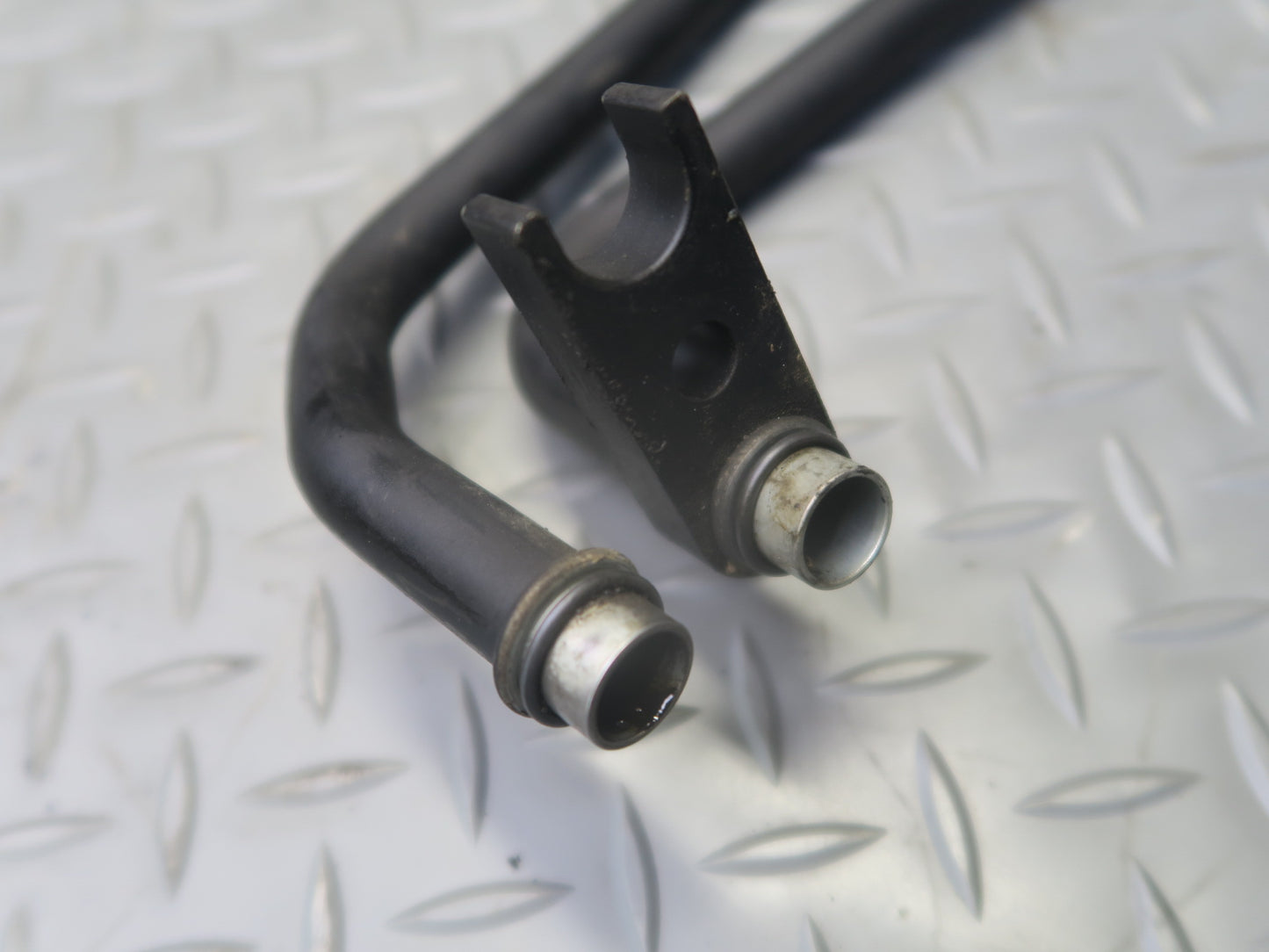 04-06 BMW E53 X5 N62 Set of 2 Engine Motor Oil Cooler Hose Pipe Line OEM