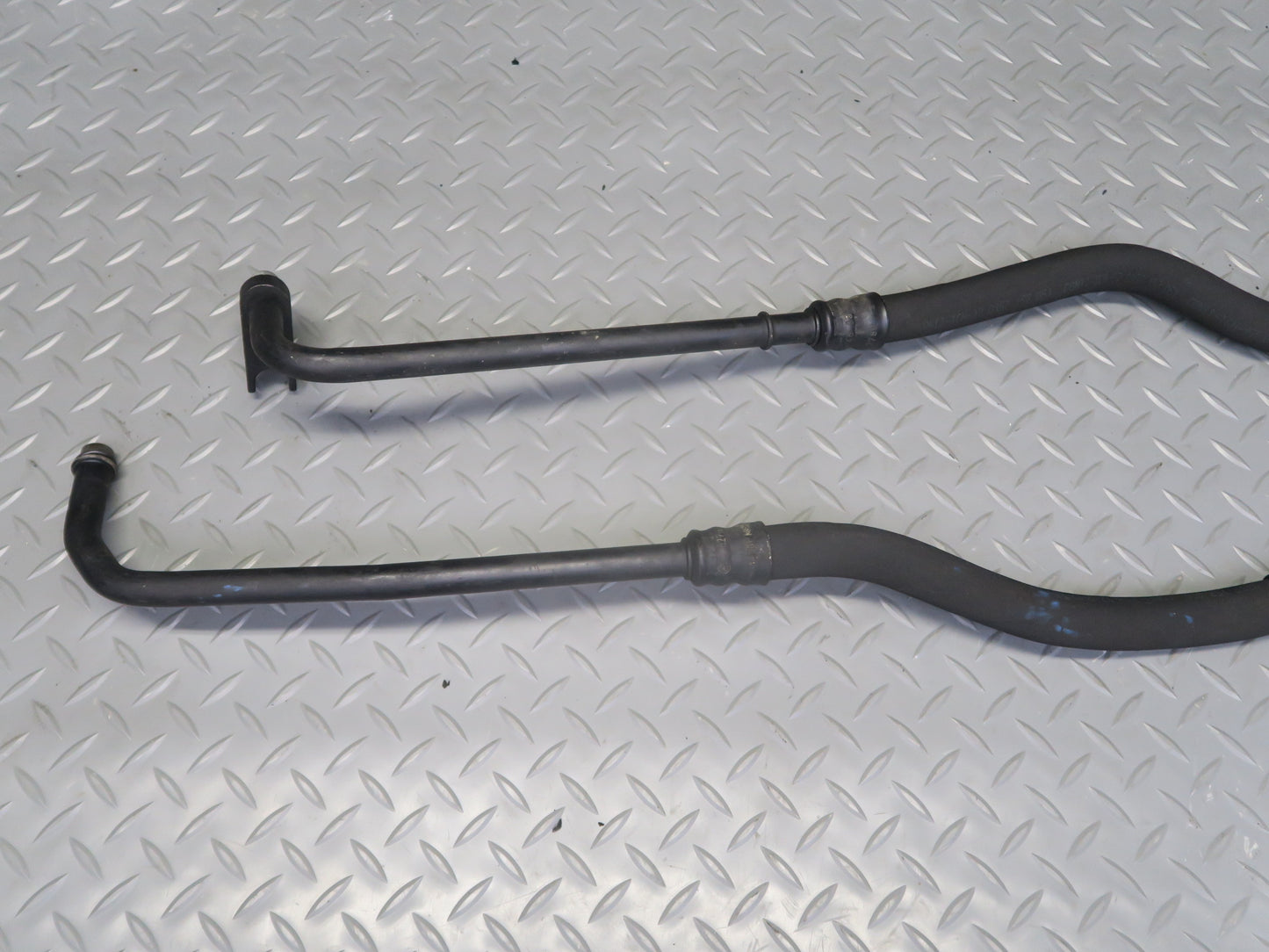 04-06 BMW E53 X5 N62 Set of 2 Engine Motor Oil Cooler Hose Pipe Line OEM