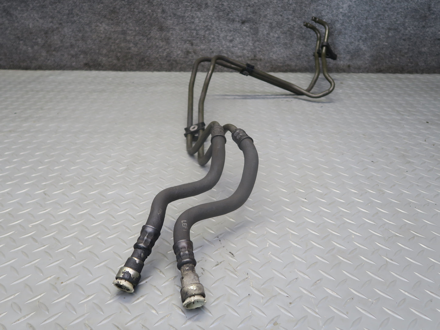 04-06 BMW E53 X5 N62 Automatic Transmission Hose Pipe Line Set OEM