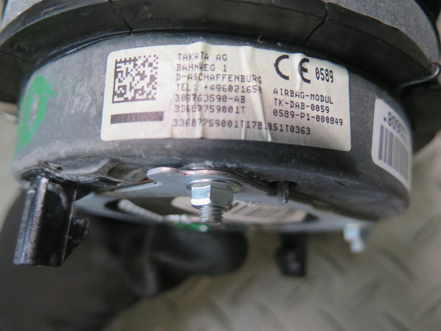 01-06 BMW 330ci E46 CONVERTIBLE STEERING WHEEL SRS AIRBAG OEM