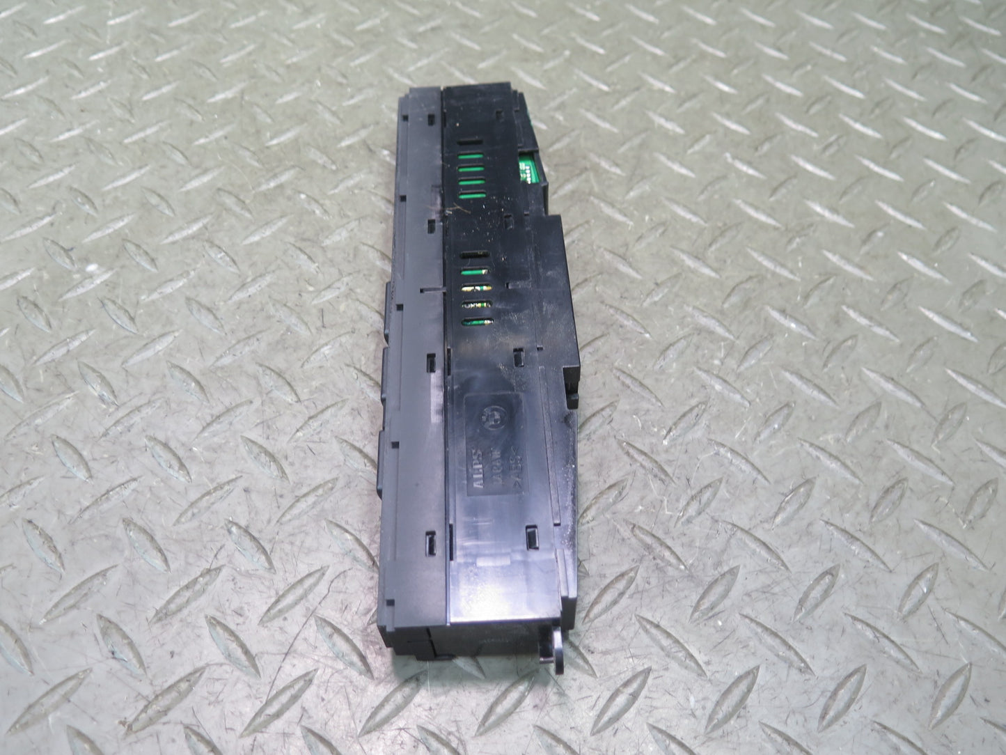 01-06 BMW E46 330CI Convertible DSC Folding TOP Roof Control Button Switch OEM