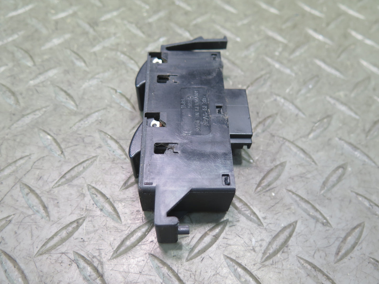 01-06 BMW E46 330Ci Convertible Right Power Window Switch 6902178 OEM