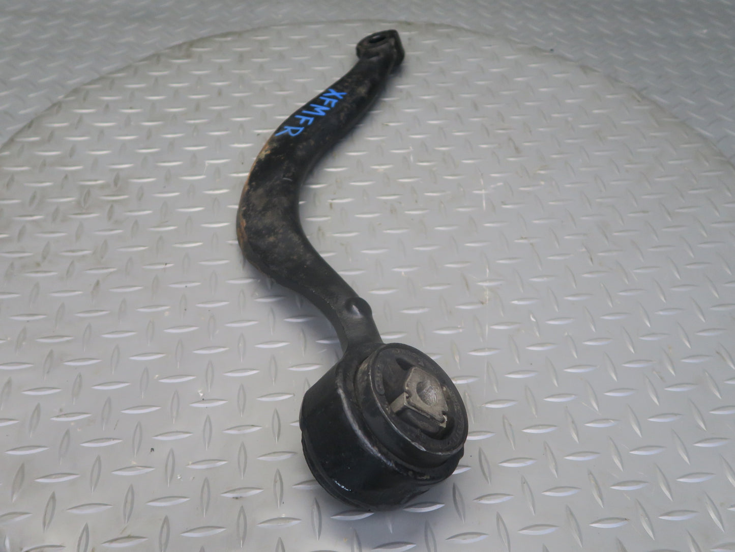 00-06 BMW E53 X5 Front Right Suspension Lower Control Arm OEM