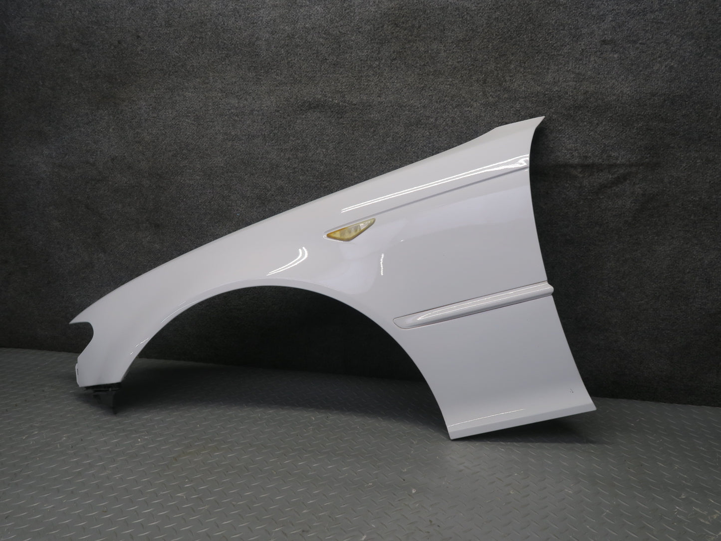 04-06 BMW E46 330ci Coupe Convert Front Left Fender Shell Cover Panel White OEM