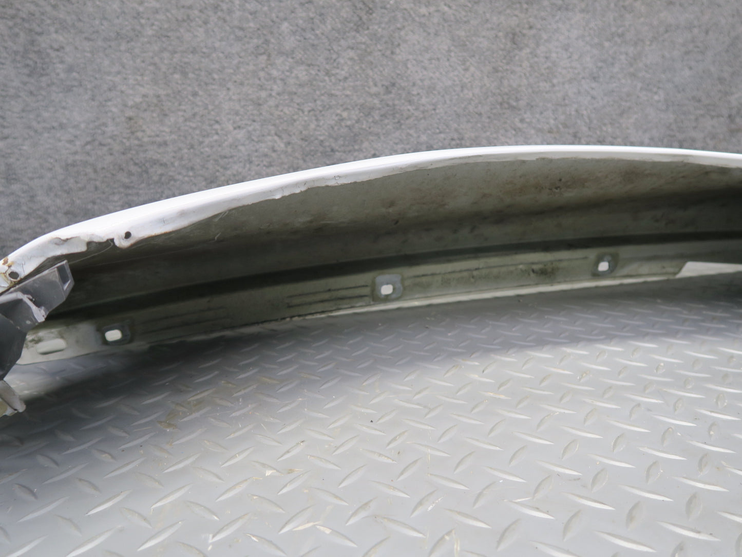 04-06 BMW E46 330ci Coupe Convert Front Left Fender Shell Cover Panel White OEM