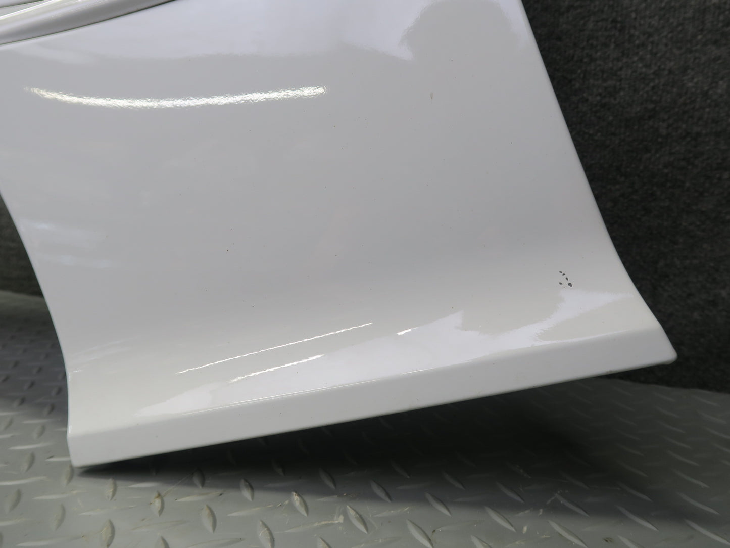 04-06 BMW E46 330ci Coupe Convert Front Left Fender Shell Cover Panel White OEM