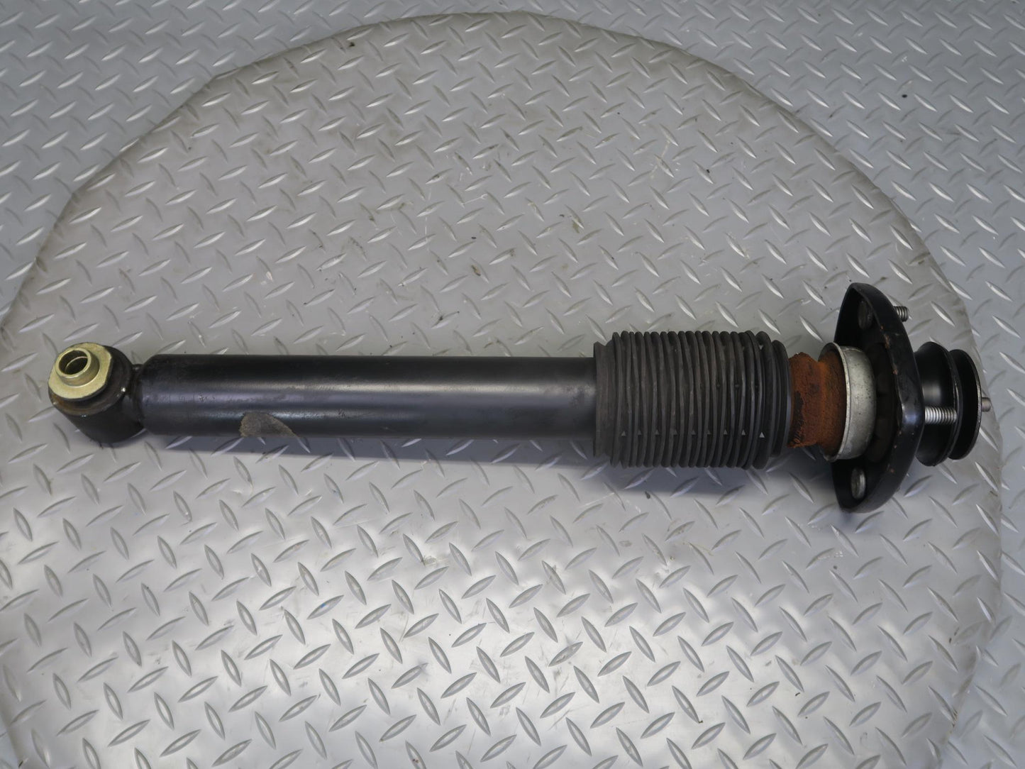 00-06 BMW E53 X5 AWD Set of 2 Rear Left & Right Strut Shock Absorber OEM