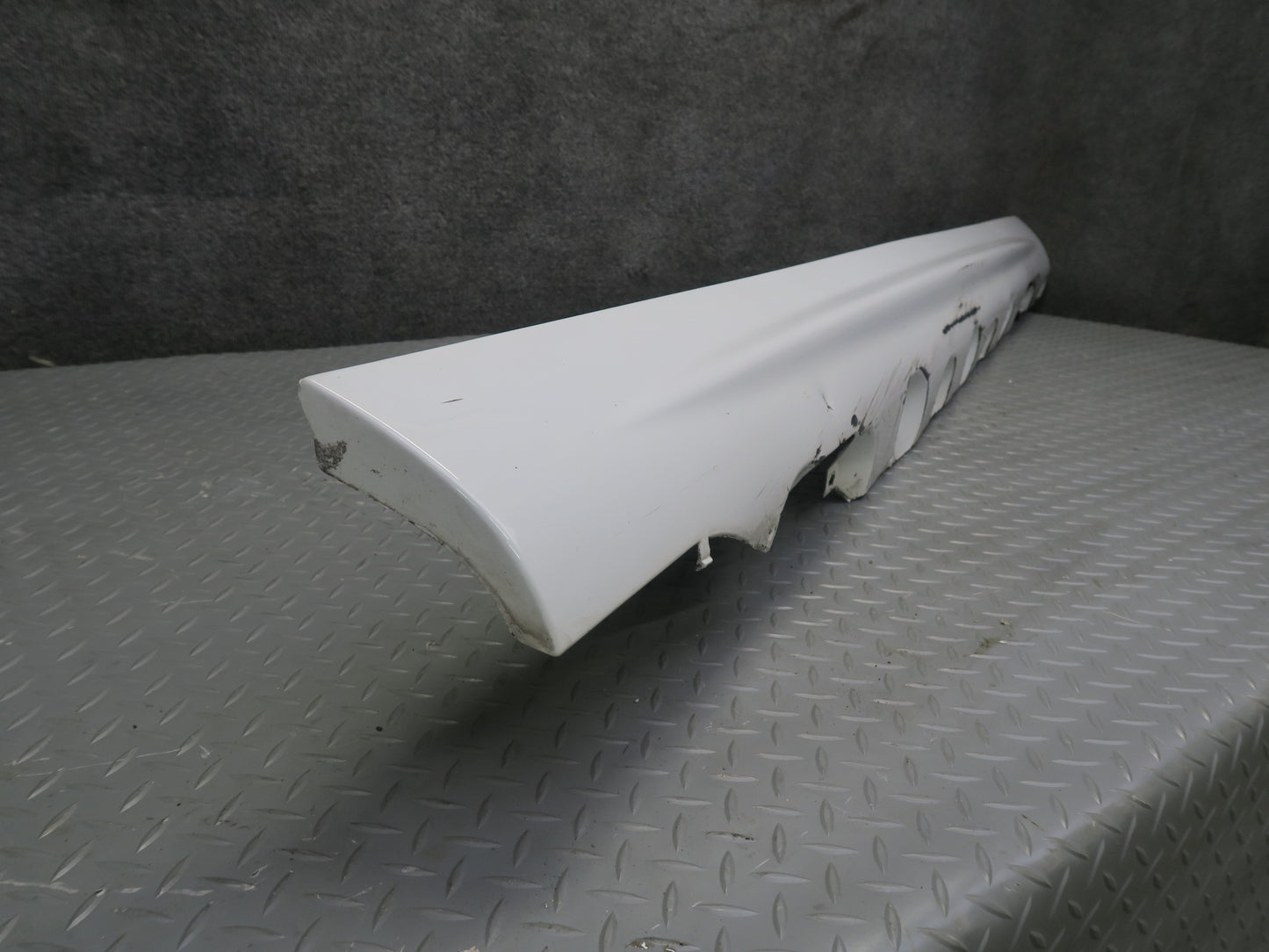 01-06 BMW E46 330ci Coupe Convertible Set of 2 Side Skirt Rocker Panel White OEM