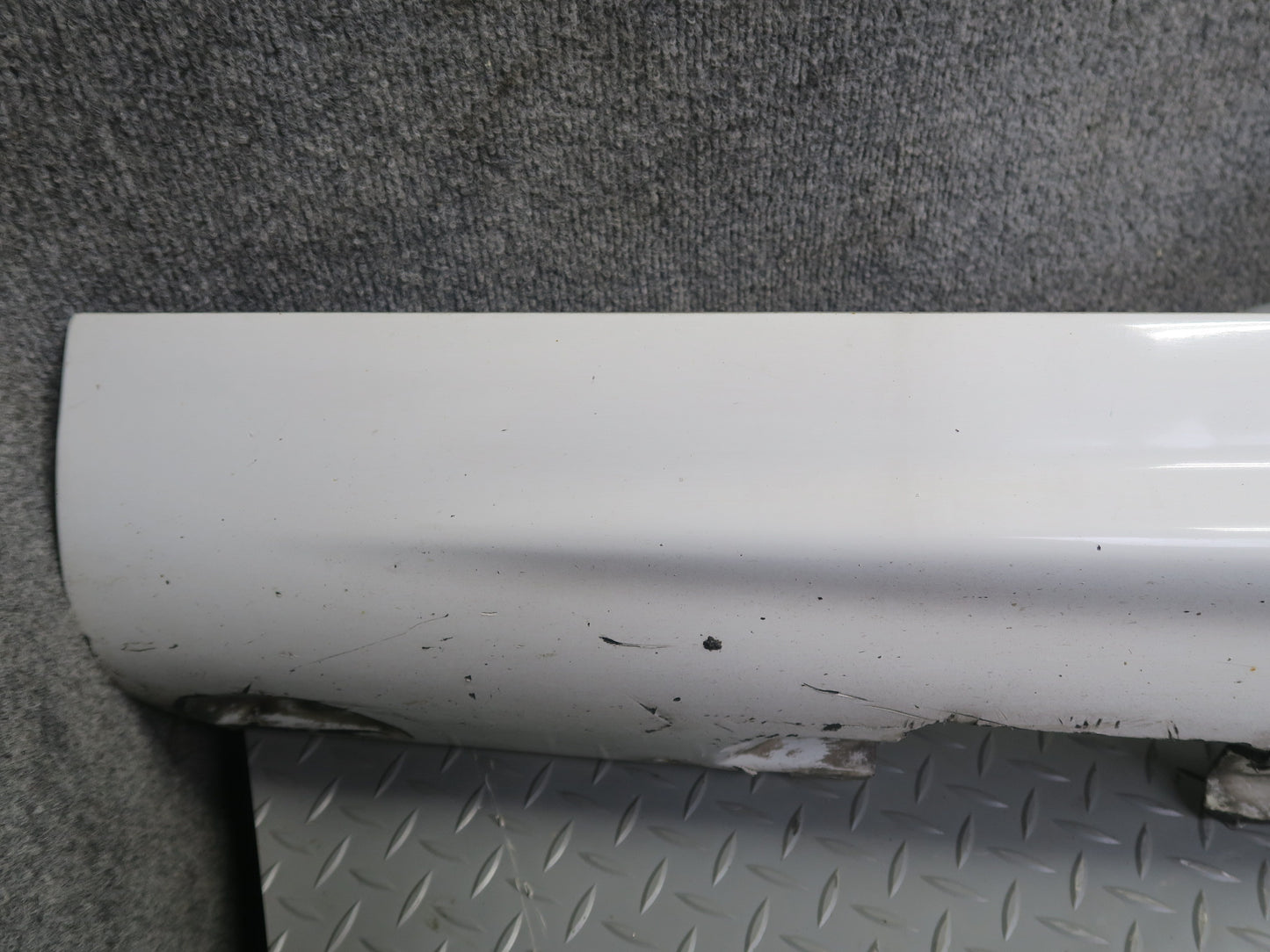 01-06 BMW E46 330ci Coupe Convertible Set of 2 Side Skirt Rocker Panel White OEM