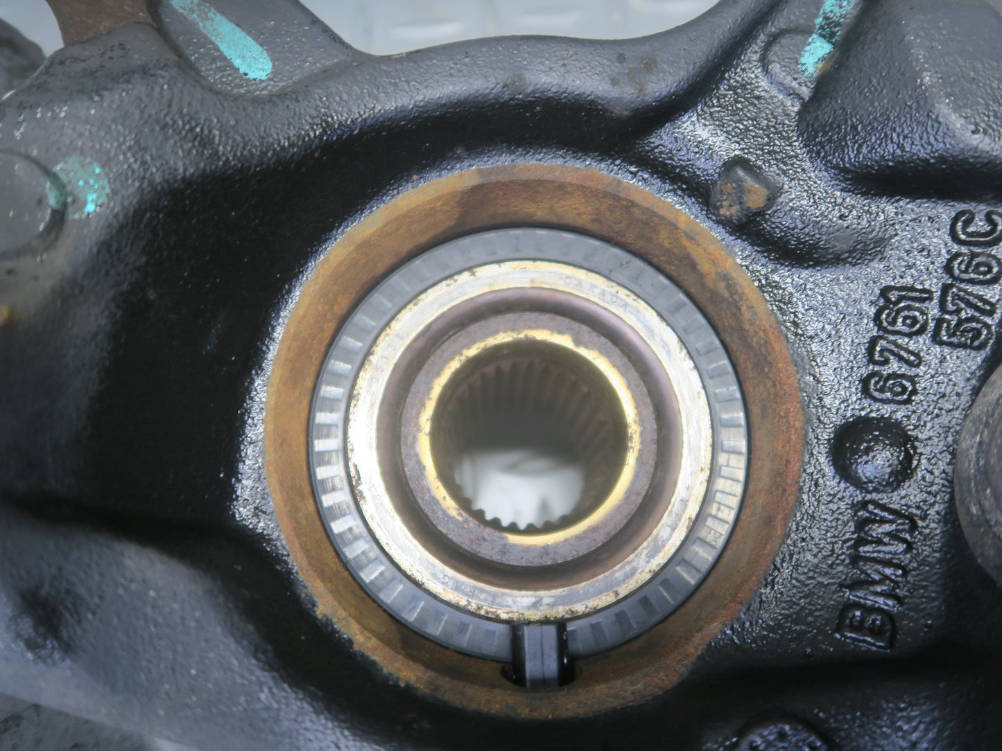 00-06 BMW E53 X5 AWD Front Right Spindle Knuckle Wheel Hub Bearing 6761576 OEM