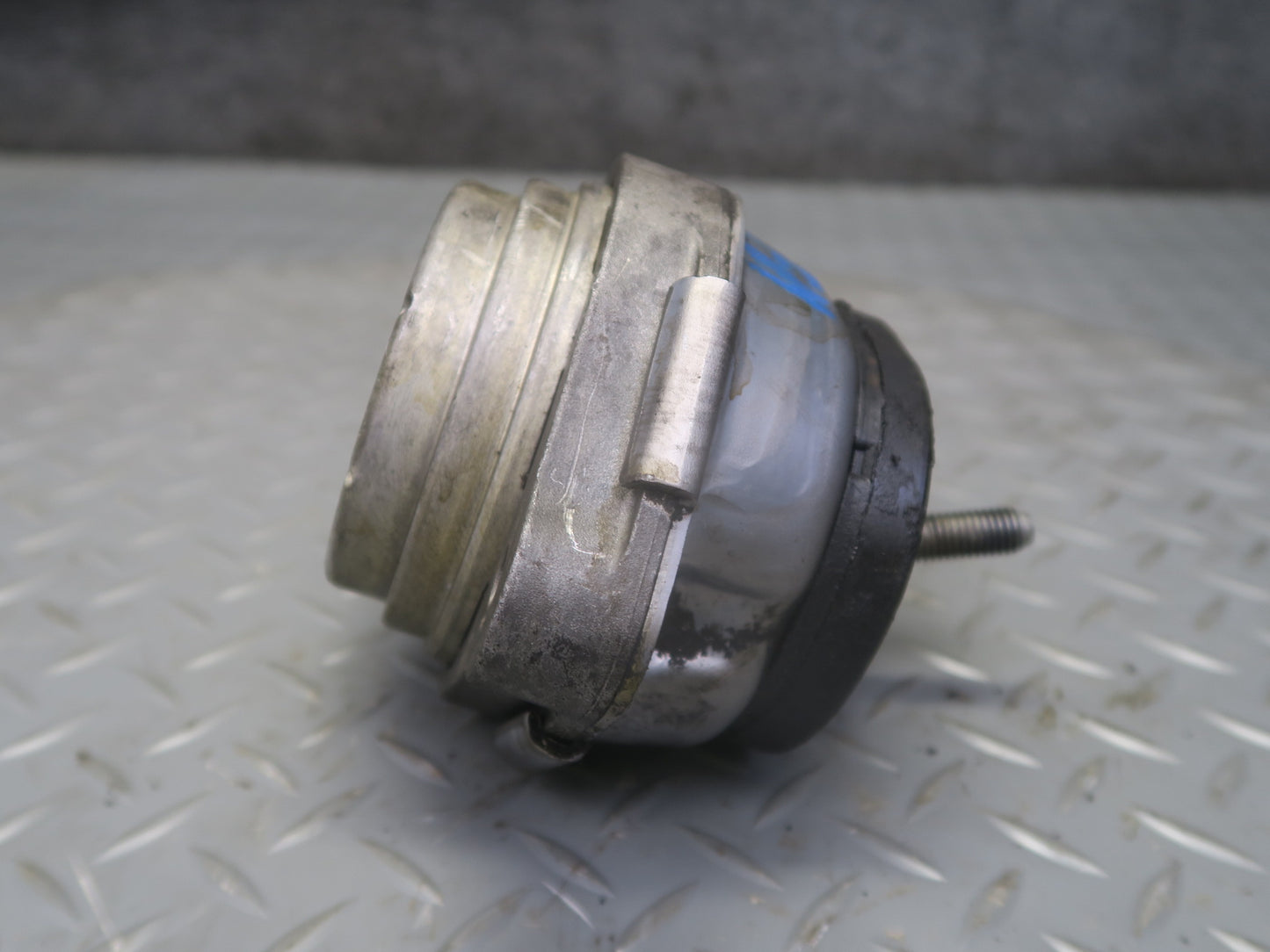 04-06 BMW E53 X5 4.8is Set of 2 Engine Motor Mount OEM