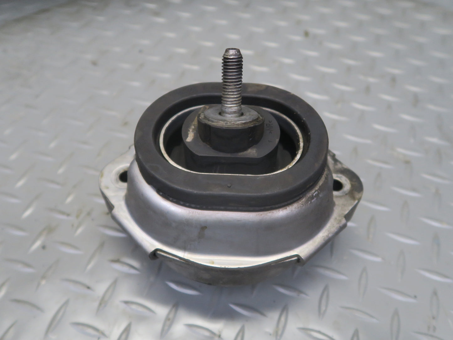 04-06 BMW E53 X5 4.8is Set of 2 Engine Motor Mount OEM