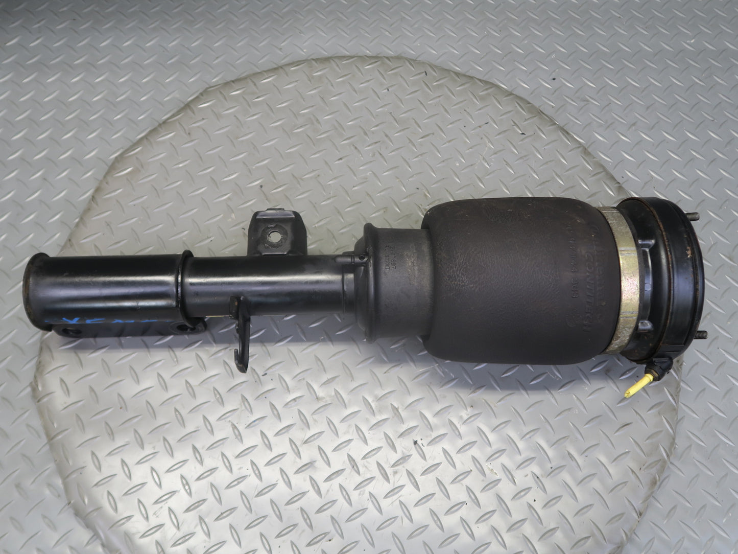 03-06 BMW E53 X5 AWD Front Right Air Strut Shock Absorber Arnott AS-2305