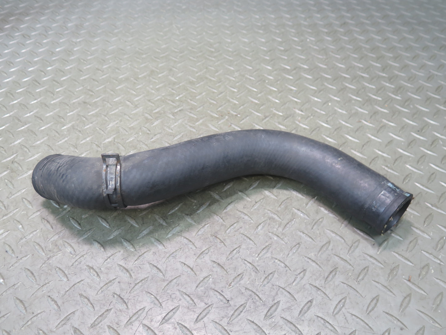 01-05 Lexus SC430 GS430 4.3L 3UZFE Set of 2 Engine Radiator Hose Pipe OEM