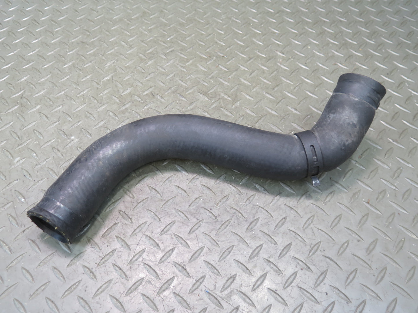 01-05 Lexus SC430 GS430 4.3L 3UZFE Set of 2 Engine Radiator Hose Pipe OEM