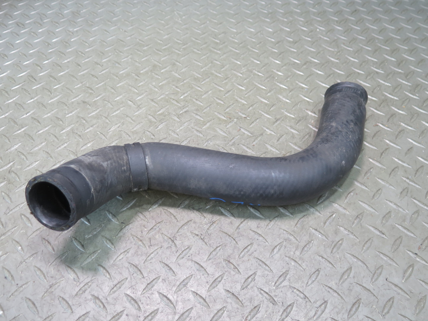 01-05 Lexus SC430 GS430 4.3L 3UZFE Set of 2 Engine Radiator Hose Pipe OEM
