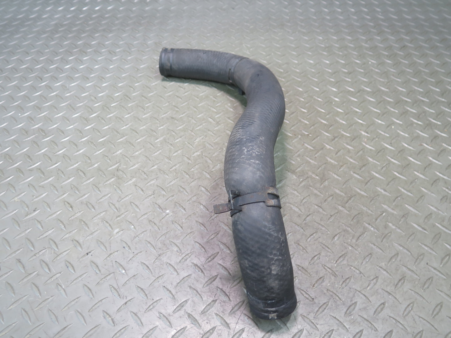 01-05 Lexus SC430 GS430 4.3L 3UZFE Set of 2 Engine Radiator Hose Pipe OEM