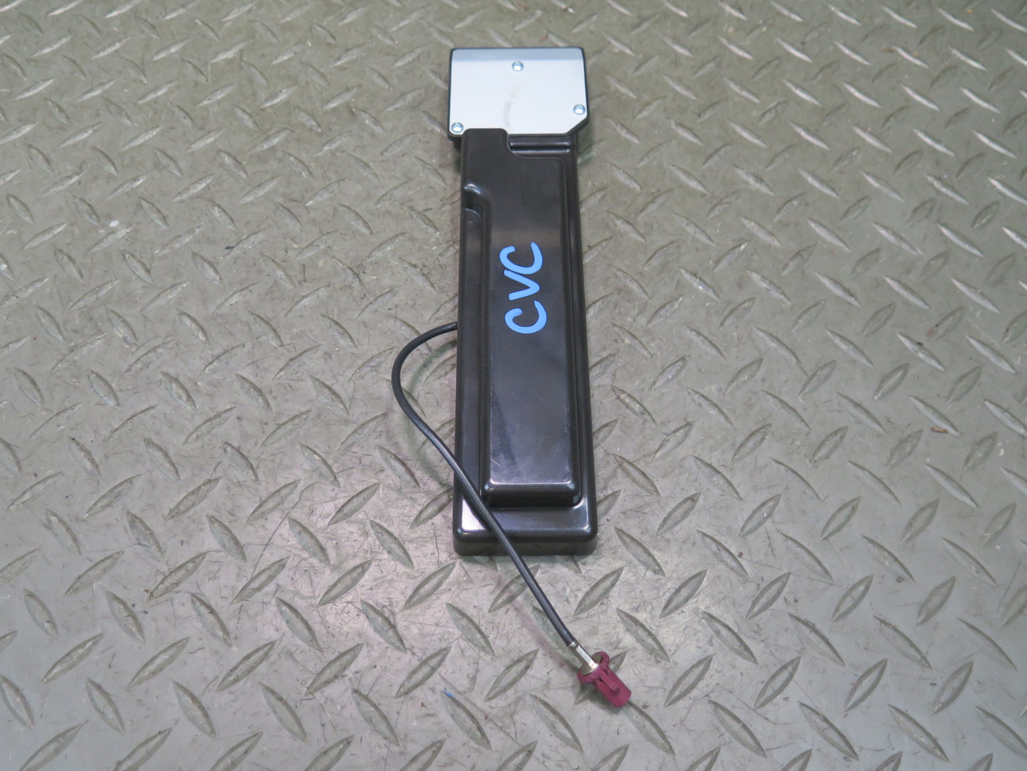 17-19 Chevrolet Corvette C7 GPS Navigation Antenna Module 84156075 OEM