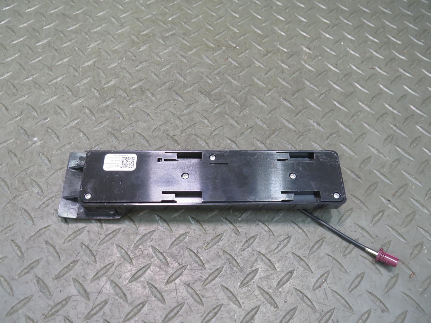 17-19 Chevrolet Corvette C7 GPS Navigation Antenna Module 84156075 OEM