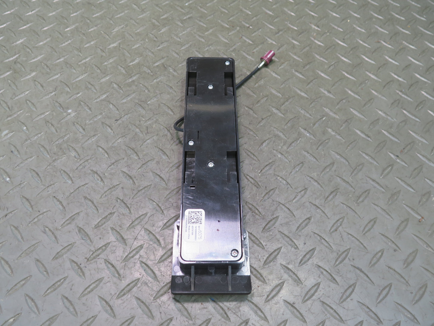 17-19 Chevrolet Corvette C7 GPS Navigation Antenna Module 84156075 OEM