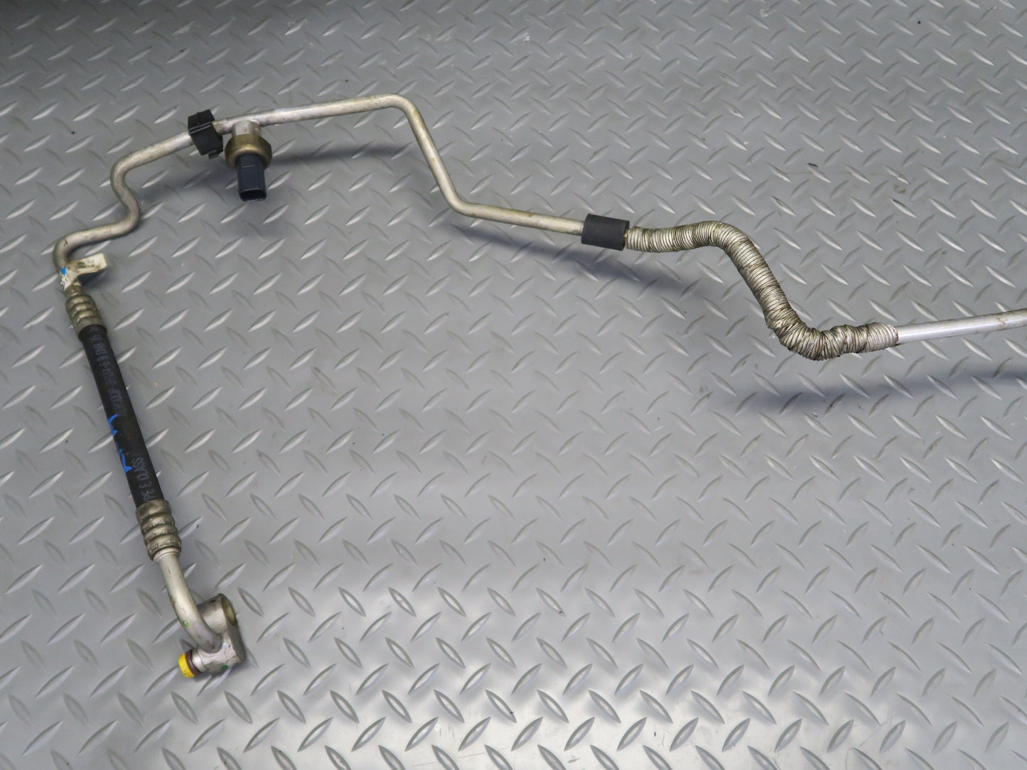 04-06 BMW E53 X5 4.8is A/C Air Condition Hose Pipe Line Set OEM