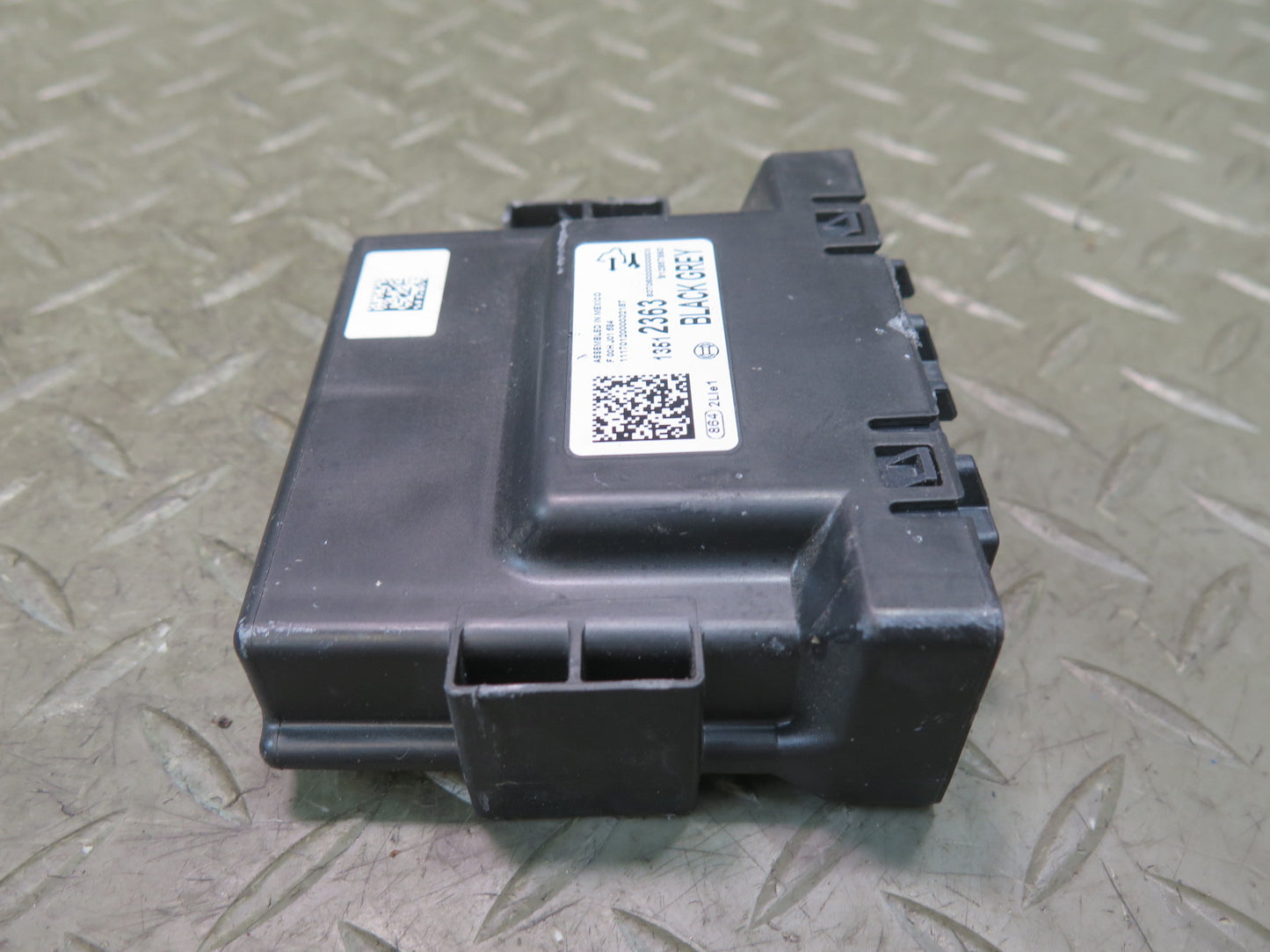 17-19 Chevrolet Corvette C7 Parking Assist Control Module 13512363 OEM