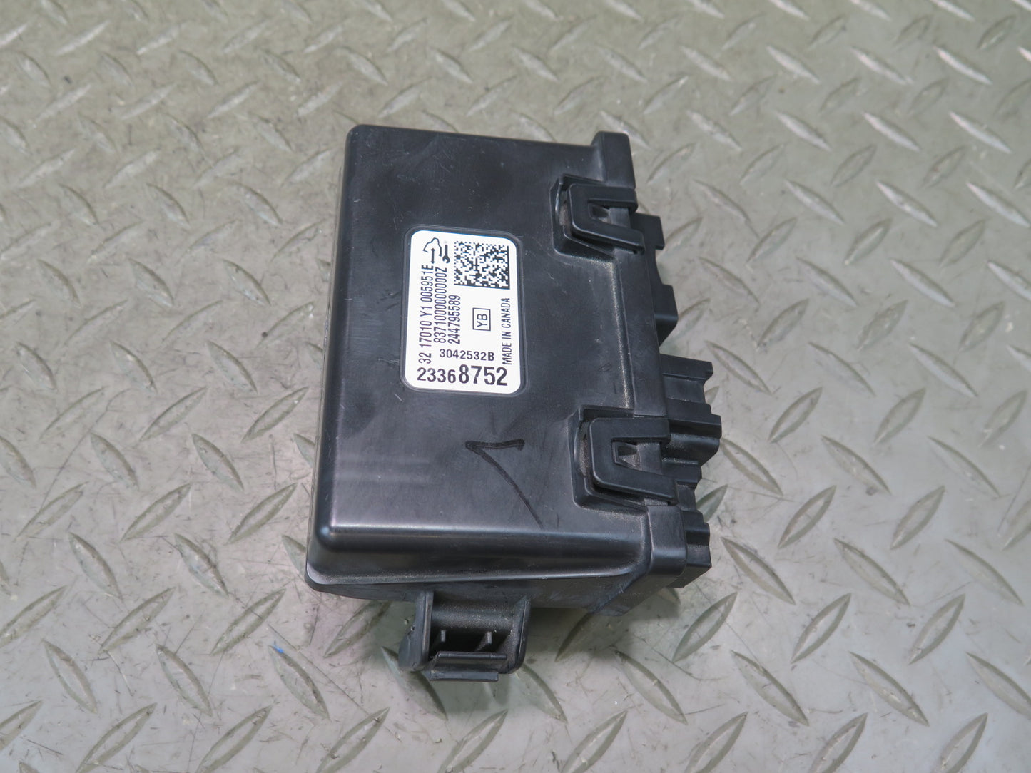 16-19 Chevrolet Corvette C7 Rear Trunk Lid Liftgate Control  Module 23368752 OEM