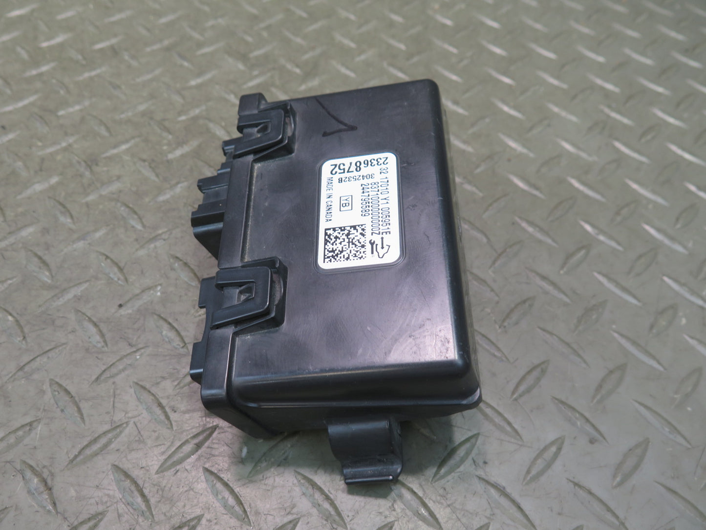 16-19 Chevrolet Corvette C7 Rear Trunk Lid Liftgate Control  Module 23368752 OEM