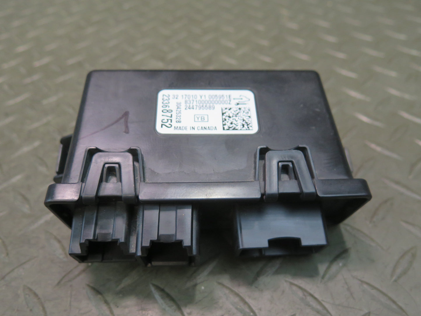 16-19 Chevrolet Corvette C7 Rear Trunk Lid Liftgate Control  Module 23368752 OEM