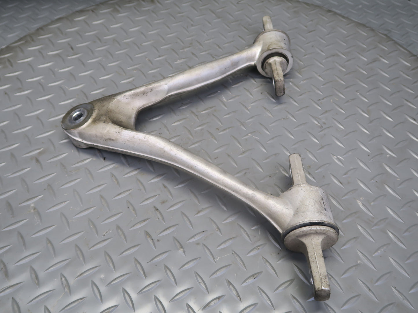 14-19 Chevrolet Corvette C7 Front Right Suspension Upper Control Arm OEM