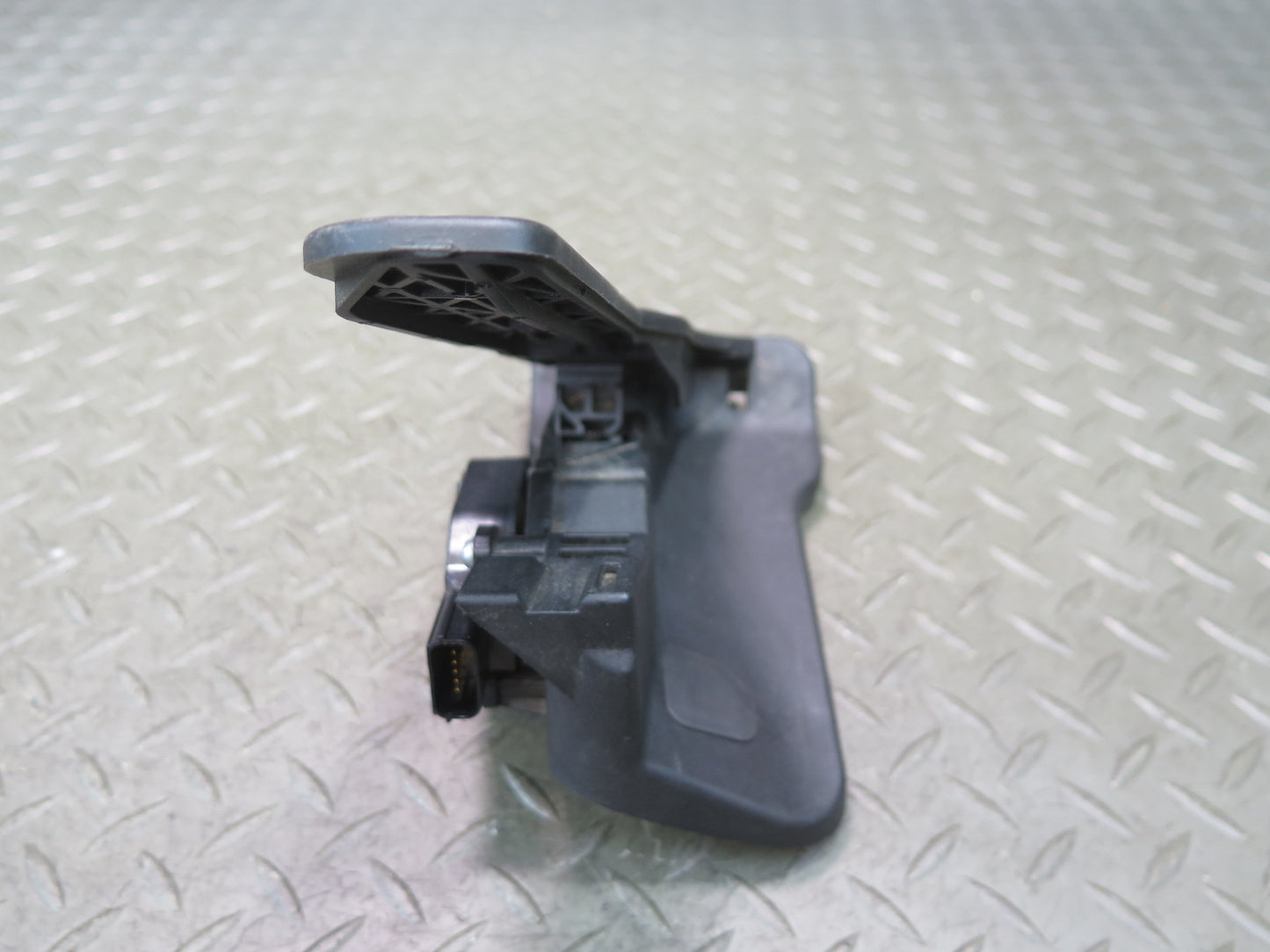 14-19 Chevrolet Corvette C7 Gas Acceleration Pedal 23418313 OEM