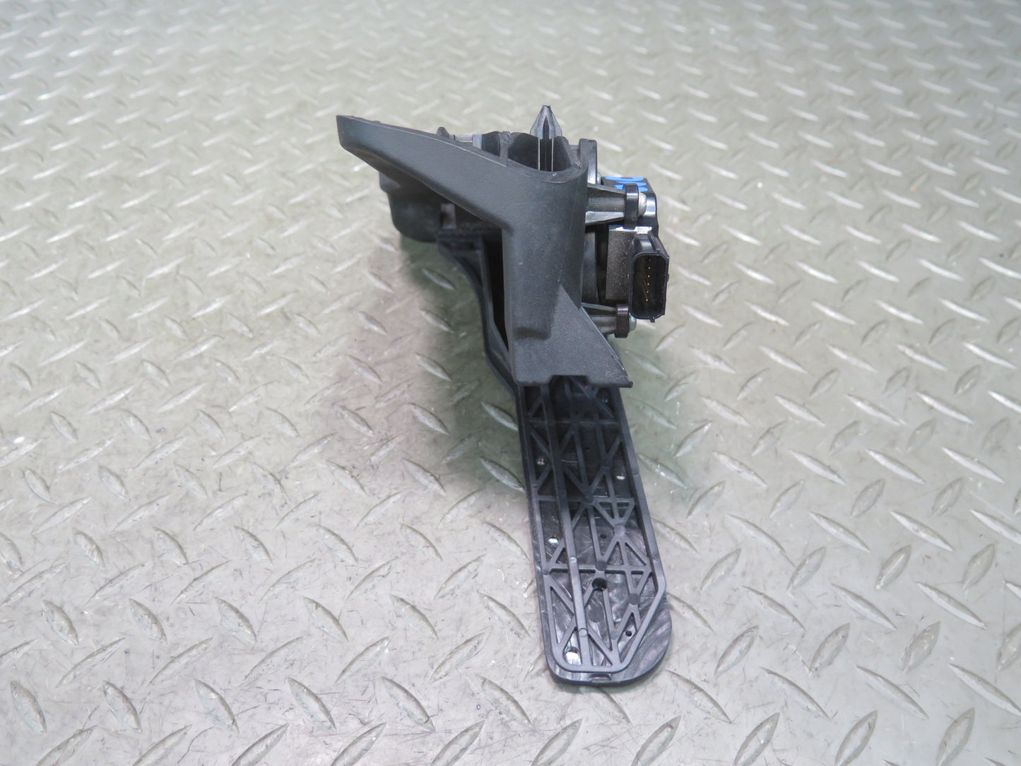 14-19 Chevrolet Corvette C7 Gas Acceleration Pedal 23418313 OEM