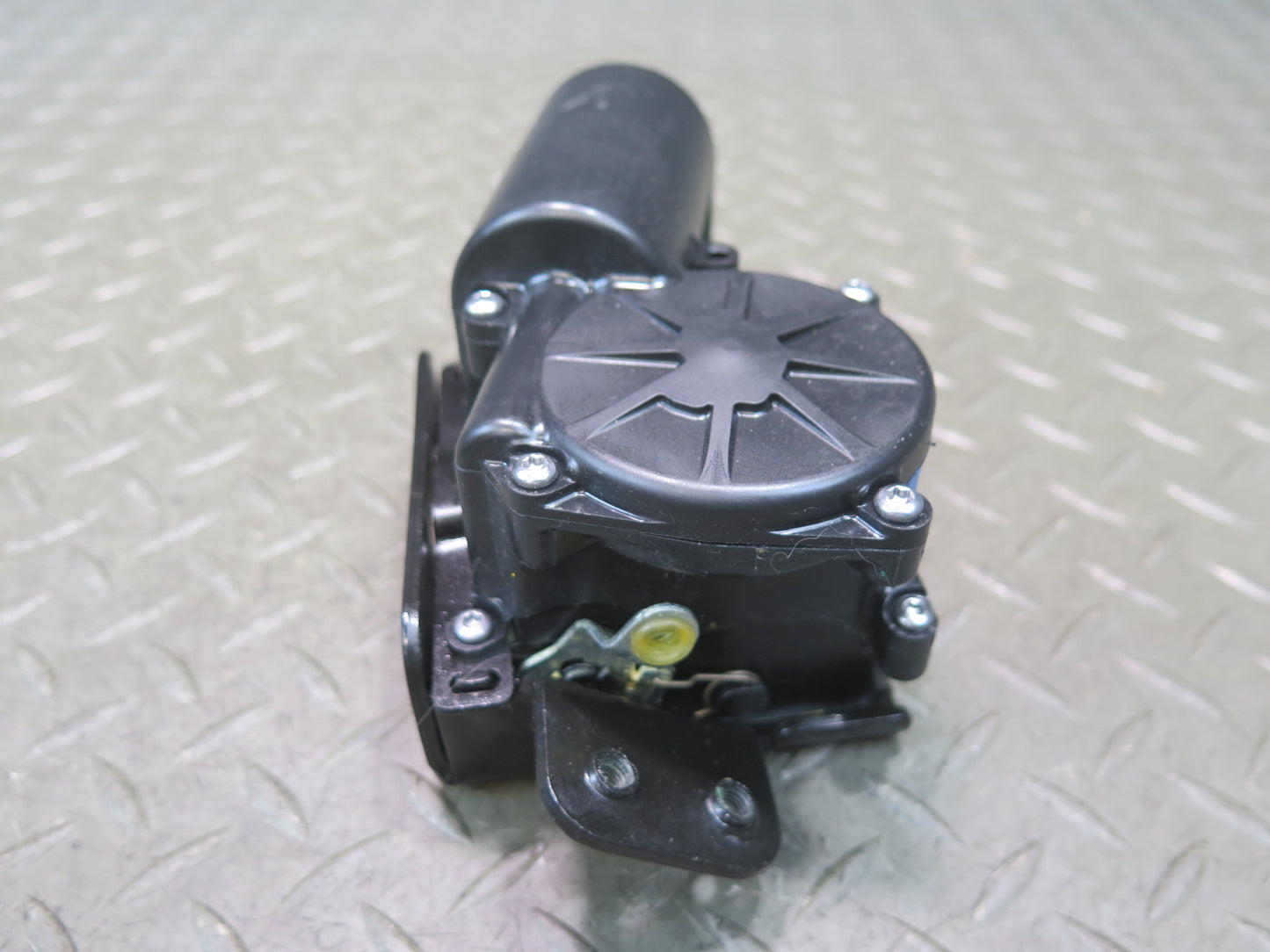14-19 Chevrolet Corvette C7 Rear Trunk Liftgate Lock Latch Actuator Motor OEM