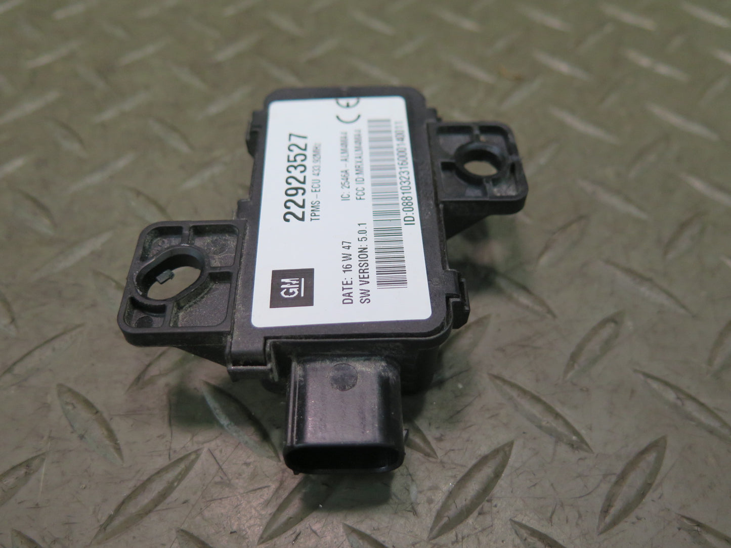 14-19 Chevrolet Corvette C7 TPMS Tire Pressure Monitor Sensor 22923527 OEM