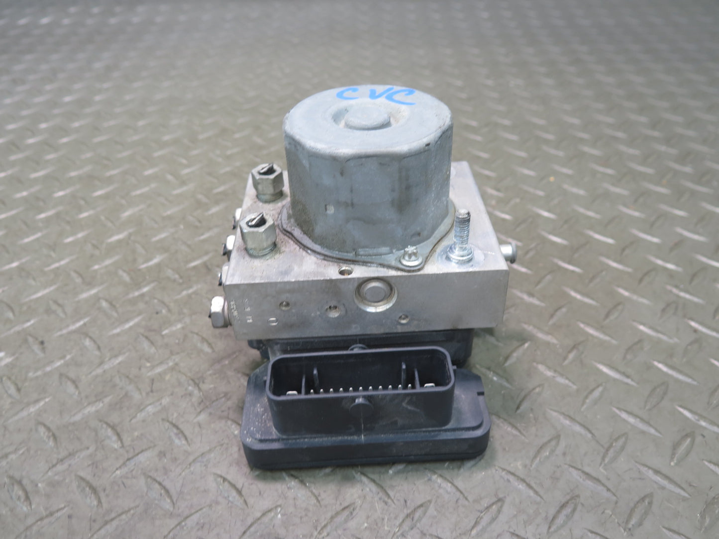 2017 Chevrolet Corvette C7 Anti Lock Brake ABS Pump Module 84116312 OEM