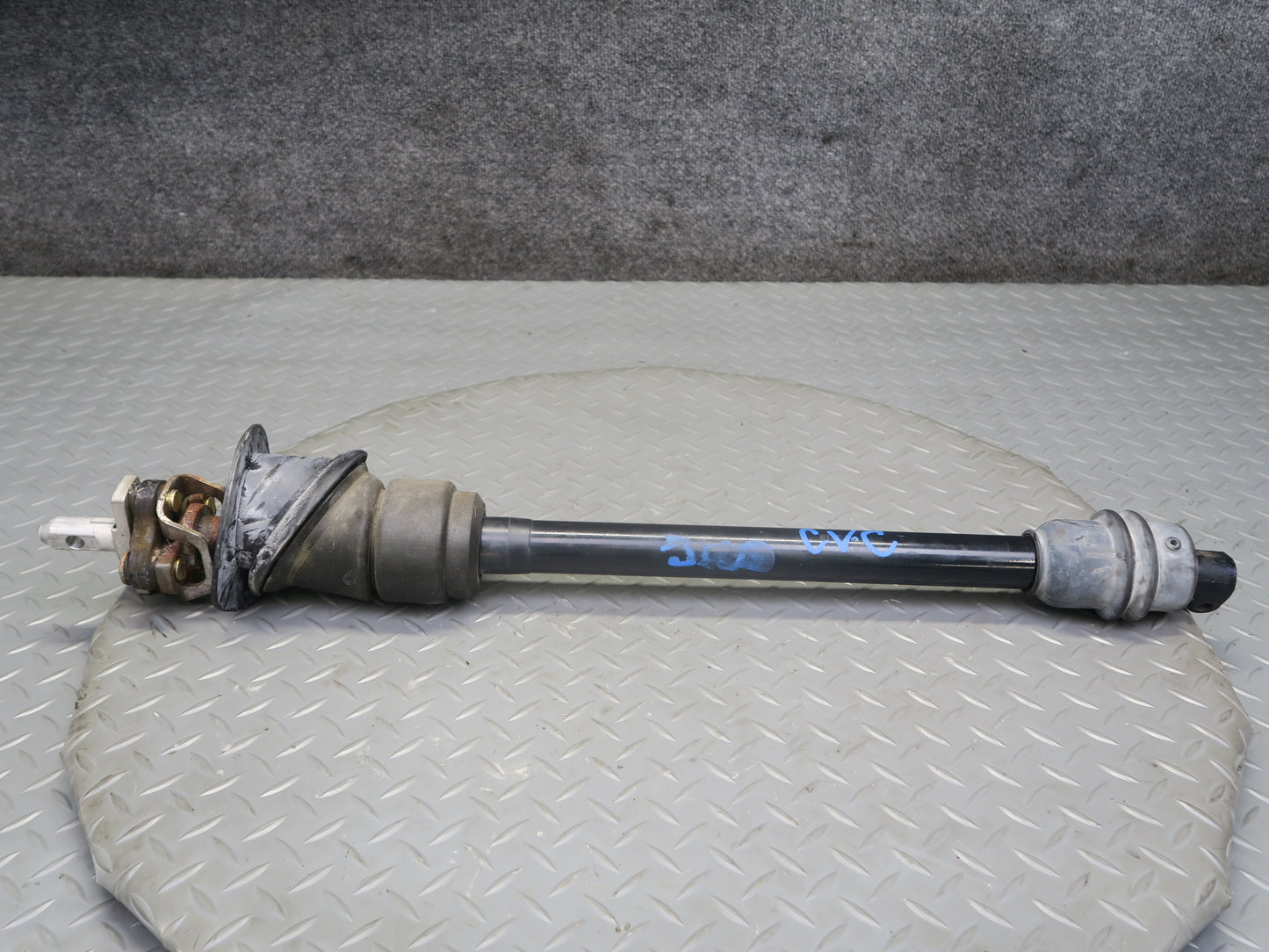 14-19 Chevrolet Corvette C7 Steering Column Linkage U Joint Shaft OEM