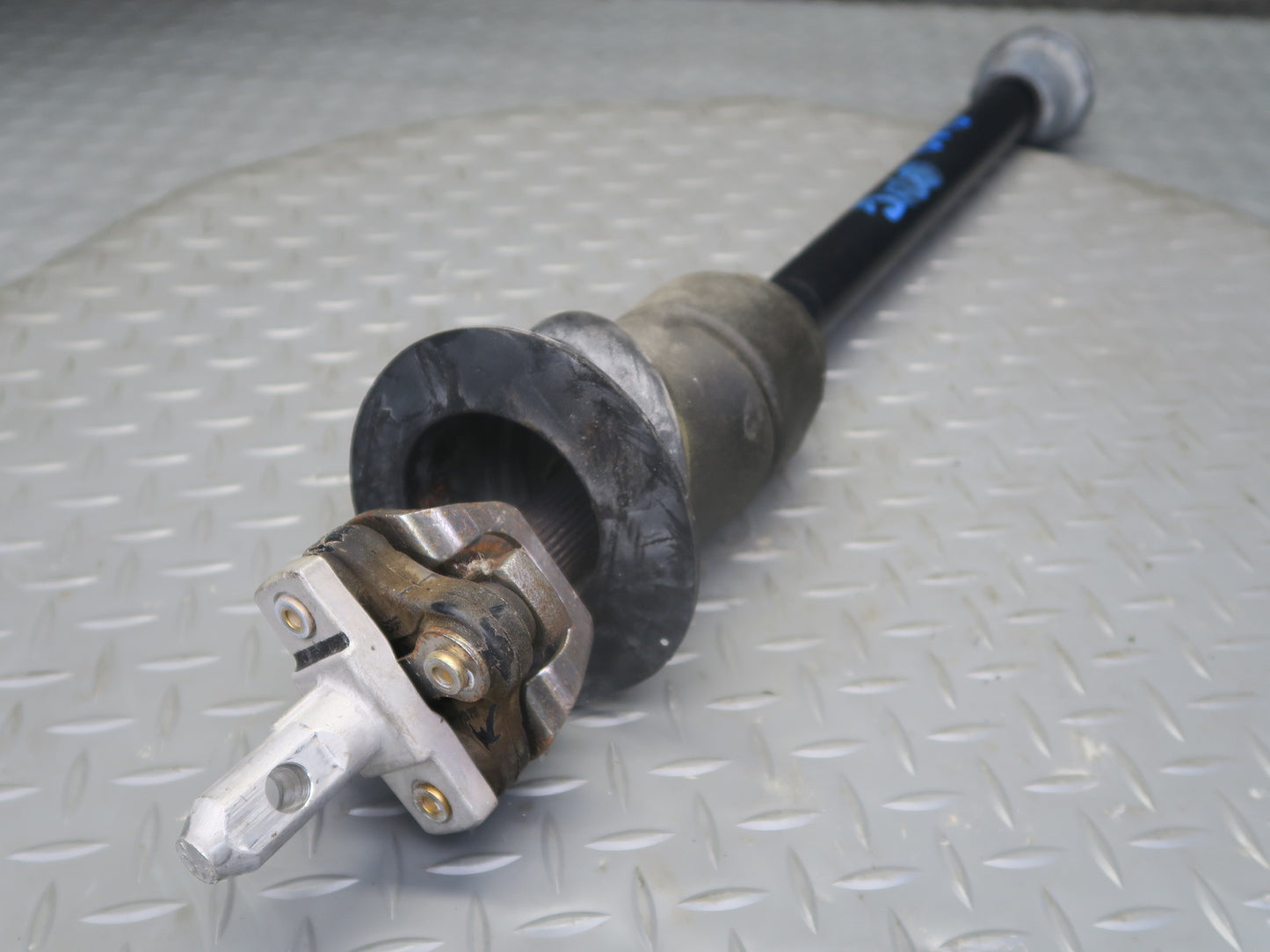 14-19 Chevrolet Corvette C7 Steering Column Linkage U Joint Shaft OEM