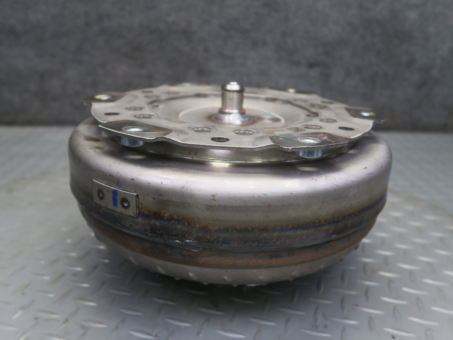 15-19 Chevrolet Corvette C7 8L90 M5U Transmission Torque Converter 24280631 OEM