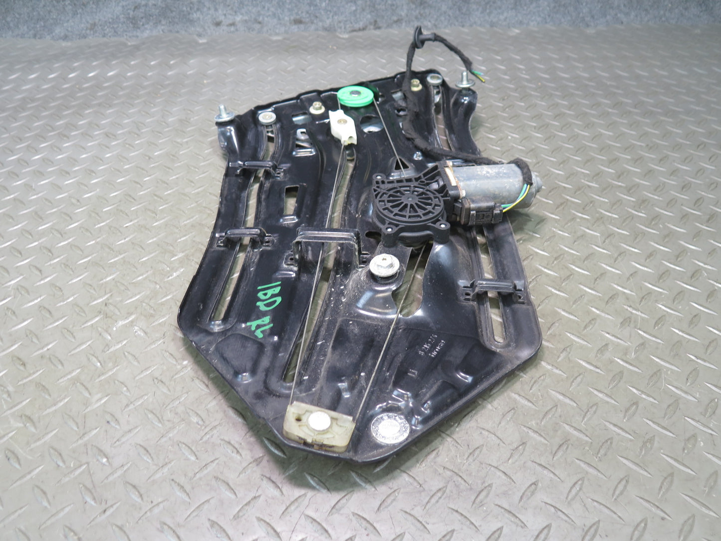 01-06 BMW E46 330ci Convertible Rear Left Quarter Window Regulator w Motor OEM