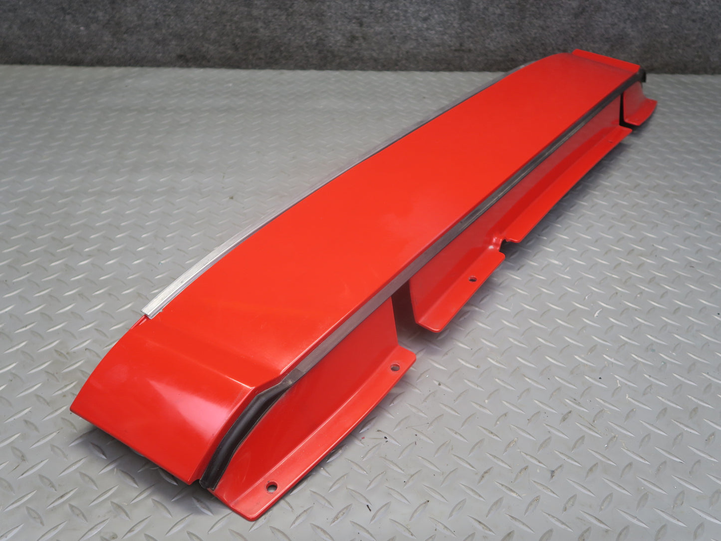 14-19 Chevrolet Corvette C7 Coupe TOP Upper Rearward Roof Trim Cover RED OEM