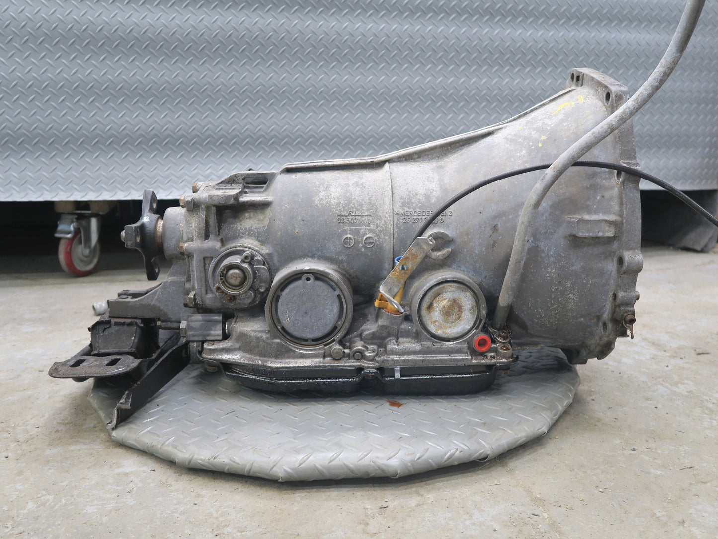 1990 Mercedes W124 300E 722.358 RWD A/T Automatic Transmission 142k Miles OEM