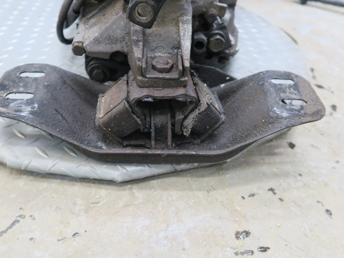 1990 Mercedes W124 300E 722.358 RWD A/T Automatic Transmission 142k Miles OEM