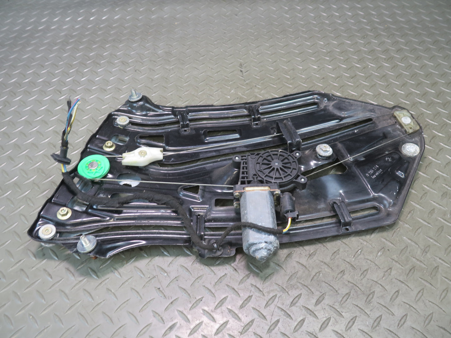 01-06 BMW E46 330ci Convertible Rear Right Quarter Window Regulator w Motor OEM