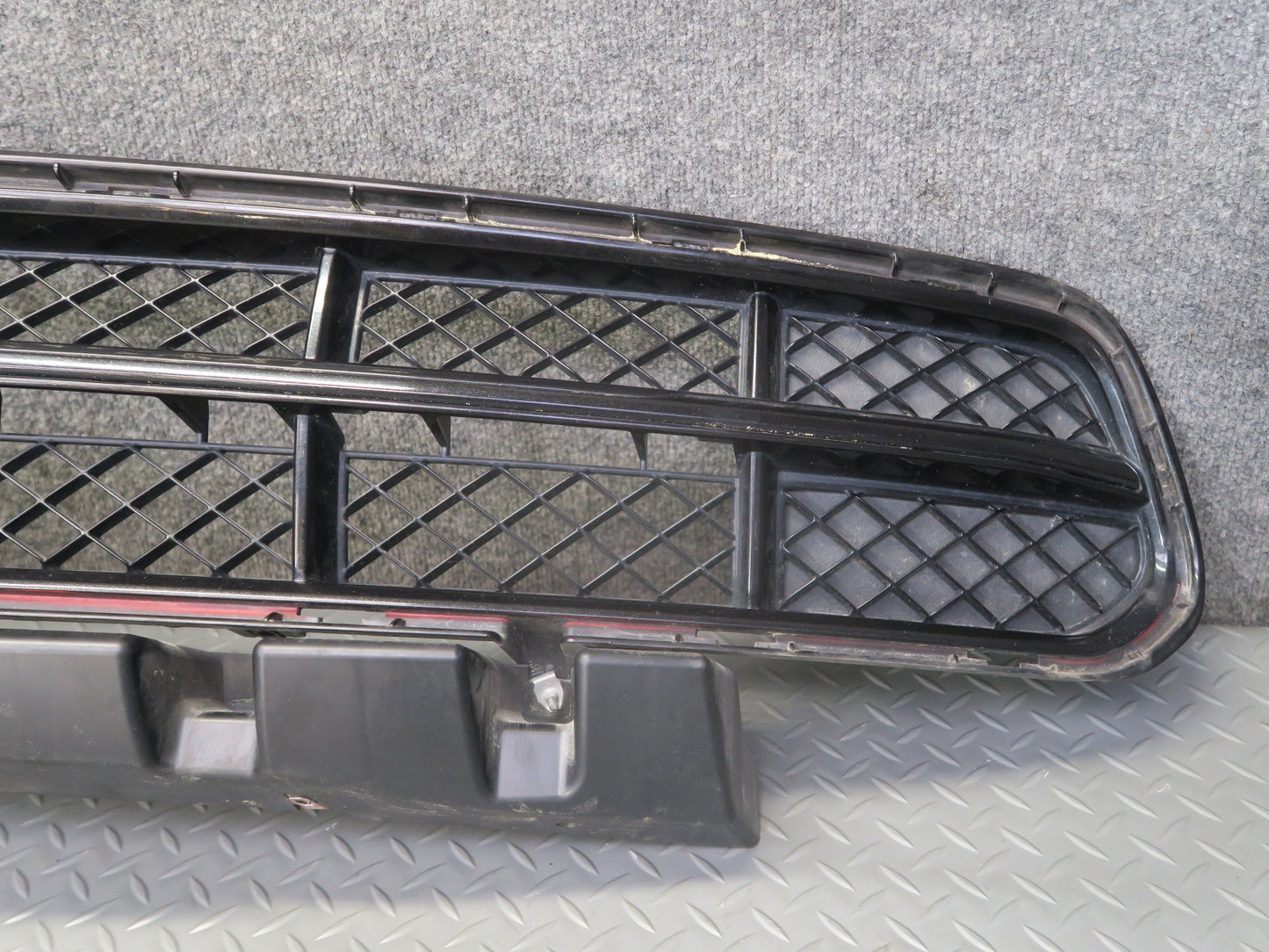 16-19 Chevrolet Corvette C7 Stingray Front Bumper Lower Grille w Absorber OEM